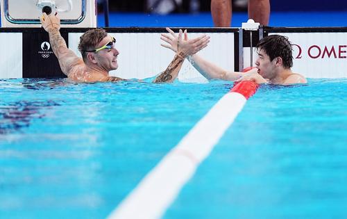 Kyle Chalmers și Pan Zhanle la Jocurile Olimpice de la Paris FOTO Imago Images