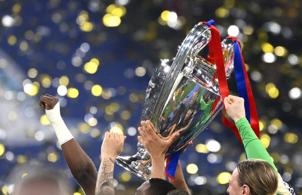 UEFA a fost dată în judecată pentru formatul Ligii Campionilor! » Miza: 20 de milioane de euro și reputația forului continental!