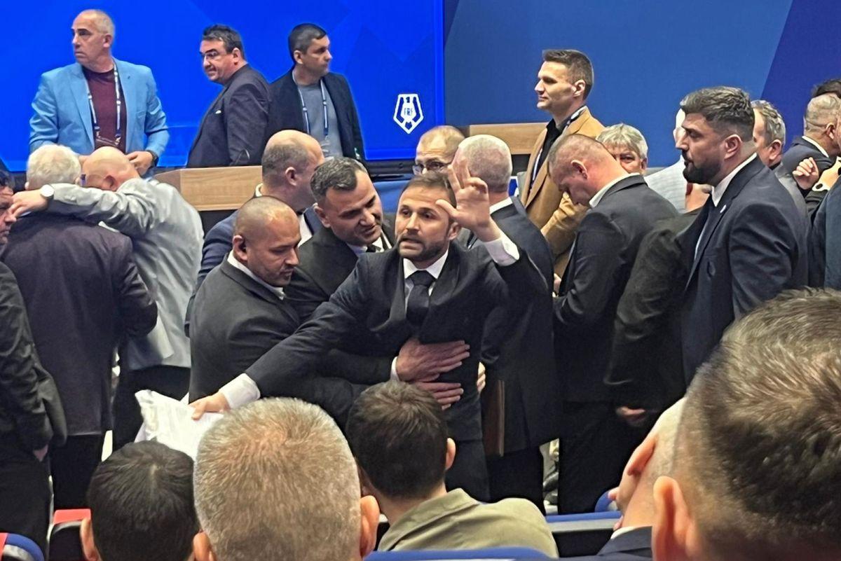 Cenzurat de FRF, contracandidatul lui Burleanu a făcut scandal » Imobilizat de bodyguarzi: „Dictatură!”