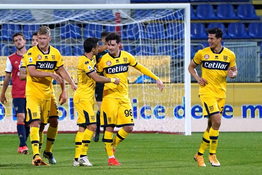 Dennis Man (#98) a înscris în Cagliari - Parma 4-3 // foto: Imago
