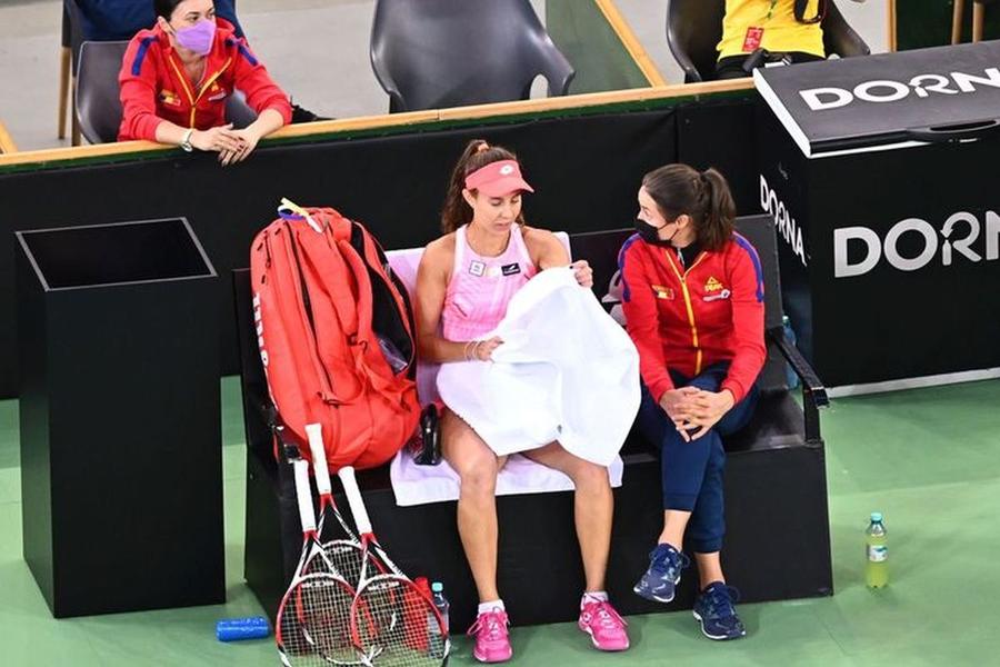 Mihaela Buzărnescu a pierdut ambele meciuri de simplu în confruntarea cu Italia Un adversar dur - părintele la gard