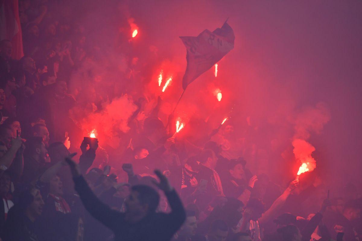 A intrat în teren și a mers direct spre portarul Stelei! Un ultras din PCH, eroul negativ al derby-ului din Ghencea + Sancțiunile anunțate de Jandarmerie