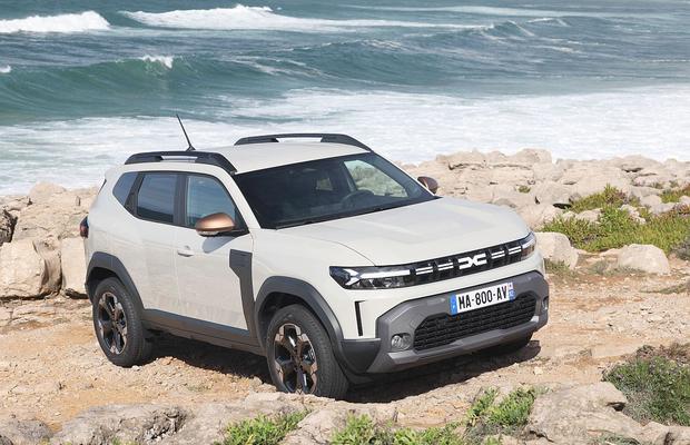Dacia Duster 3, testată în condiții de off-road în Franța » Cum s-a descurcat