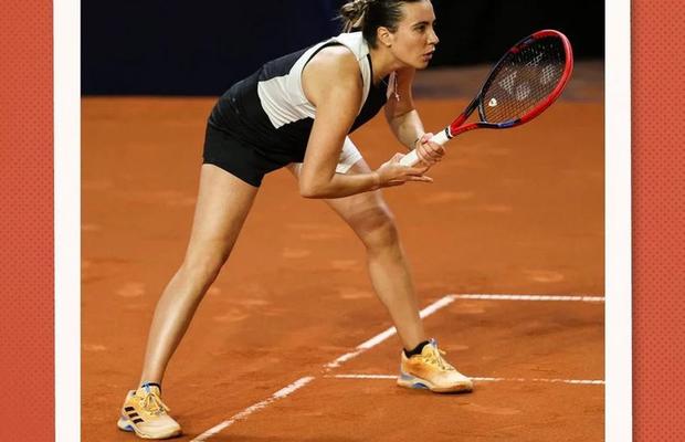 Gabriela Ruse, calificare entuziasmantă în „sferturi” la Rouen! Succes în trei seturi cu favorita gazdelor