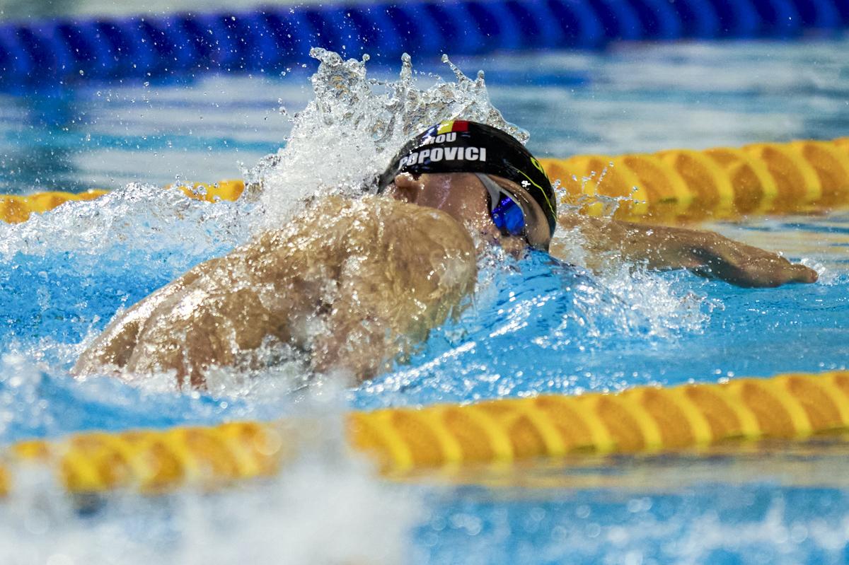 O nouă medalie de aur! David Popovici s-a impus și în proba de 200 m liber la Campionatele Naționale de la Otopeni