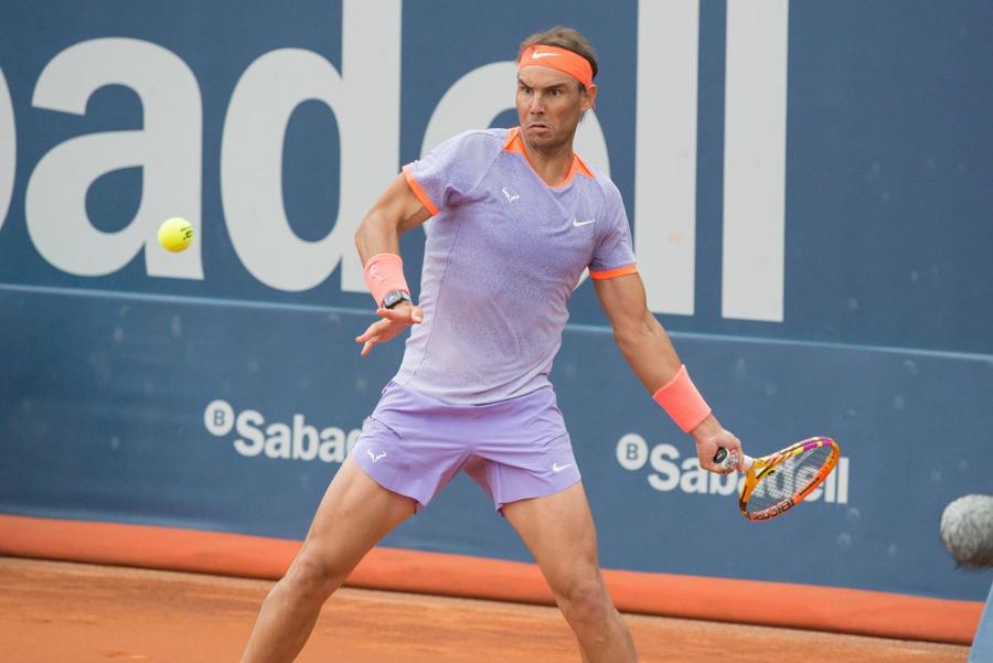 Rafael Nadal în acțiune în turul 2 la Barcelona Foto: Imago Rafael Nadal: „Nu-mi pot permite în acest moment să joc un meci de 2-3 ore la un nivel competitiv” + Totul pentru Roland Garros