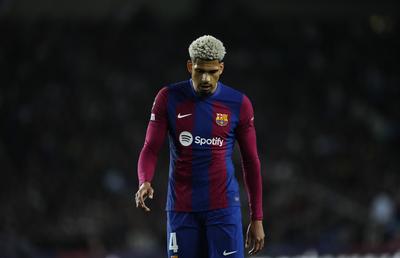 Nu-i liniște în vestiarul Barcelonei! Araujo i-a răspuns lui Gundogan: „Eu asta prefer”
