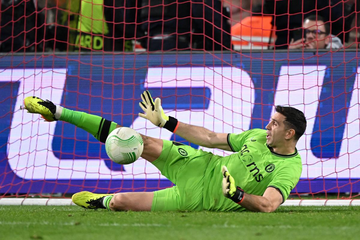 Emiliano Martinez în Lille - Aston Villa