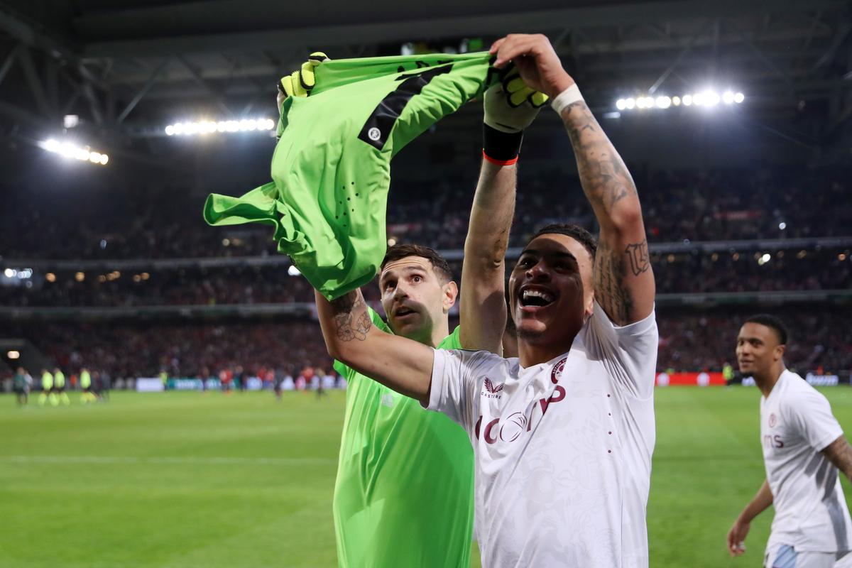 Emiliano Martinez în Lille - Aston Villa