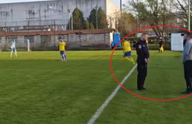 Scene neverosimile la un meci din România » Jandarmul a venit pe teren și a legitimat un jucător în timpul meciului! Explicații oficiale: „A avut o atitudine proactivă”