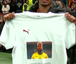 Gest emoționant în memoria lui Aaron Boupendza » Ce a afișat fostul său coleg de la naționala Gabonului