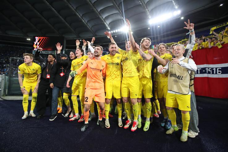Imagini de bucurie, Bodo Glimt la finalul meciului cu Lazio / foto: Getty