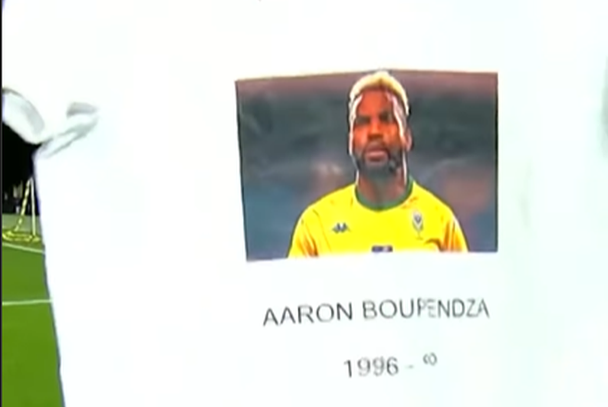 Gest emoționant în memoria lui Aaron Boupendza » Ce a afișat fostul său coleg de la naționala Gabonului