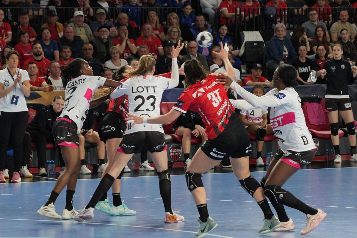 Brest a marcat 36 de goluri la Bistrița » Gloria are nevoie de un retur perfect pentru calificarea în Final Four-ul Ligii Campionilor