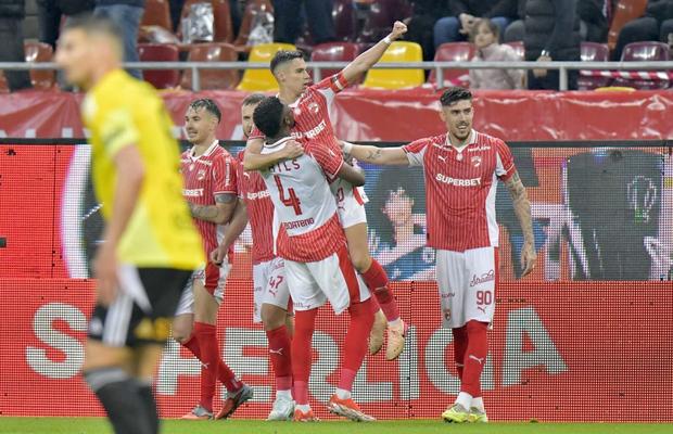 Gol „pictat” de Cătălin Cîrjan! Așa a deschis Dinamo drumul spre prima victorie din play-off