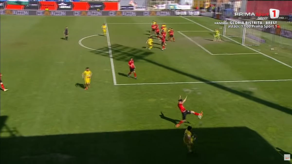 Claudiu Niculescu s-a săturat și acuză: „Suntem prea mici! După două minute, au mers la al 4-lea arbitru”