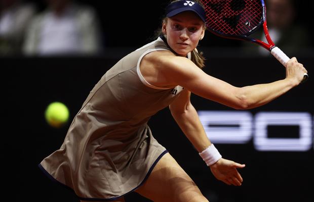 Elena Rybakina, din nou în finală la Stuttgart, unde o va întâlni pe Karolina Muchova
