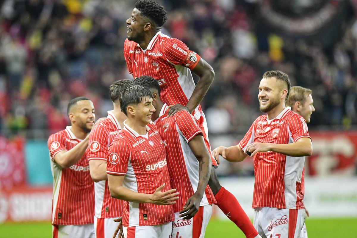 Legenda lui Dinamo l-a evidențiat pentru prestația din meciul cu U Cluj: „Să nu mai fie supărat domnul Nicolescu”