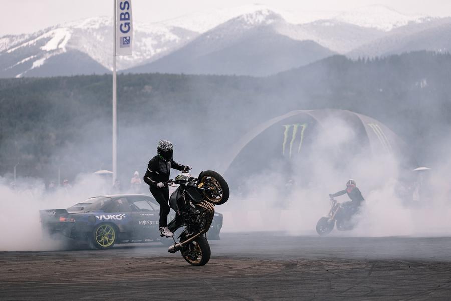 Cel mai nou și mai modern circuit de curse FIA/FIM din Bulgaria găzduiește primul său weekend internațional de curse de motociclete