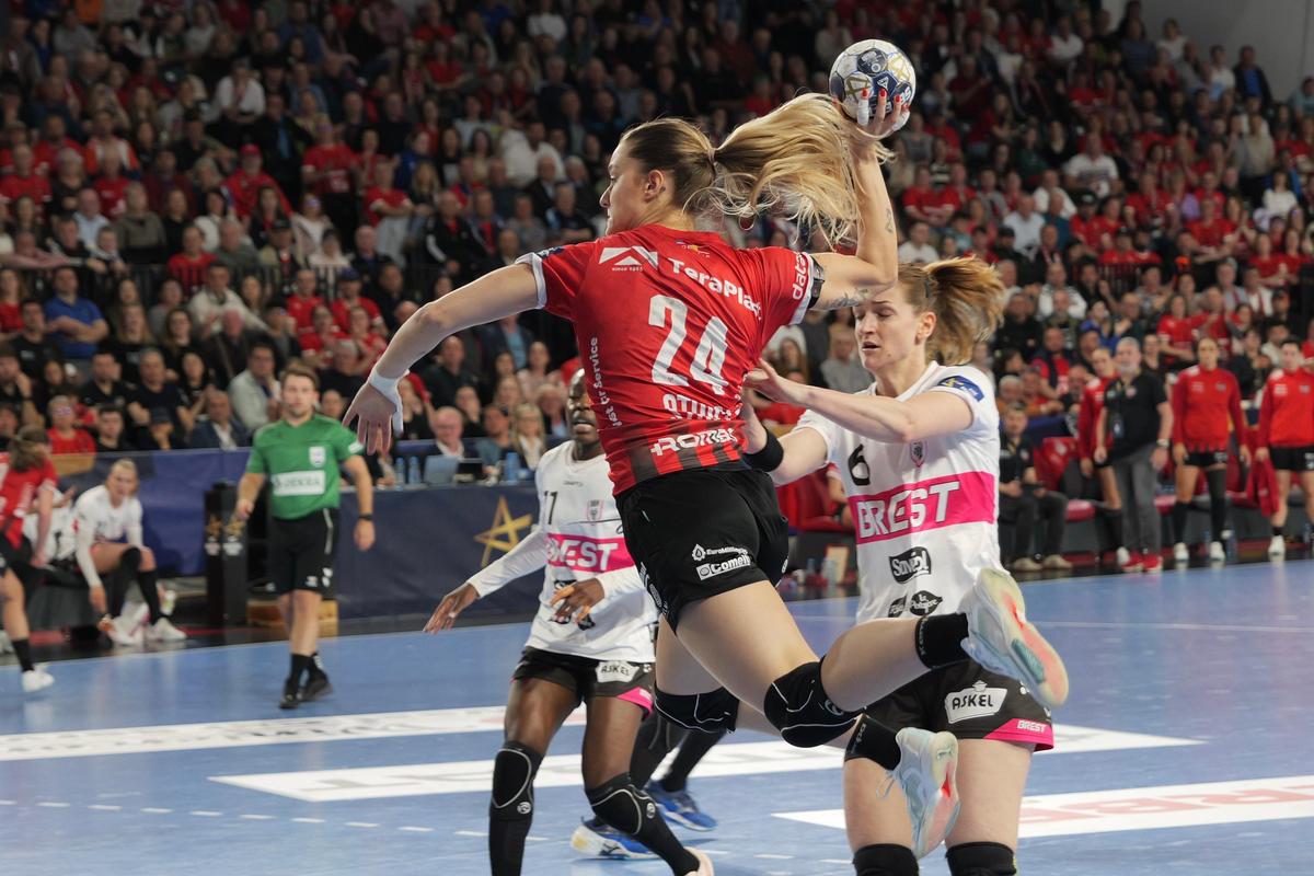 Brest a marcat 36 de goluri la Bistrița » Gloria are nevoie de un retur perfect pentru calificarea în Final Four-ul Ligii Campionilor