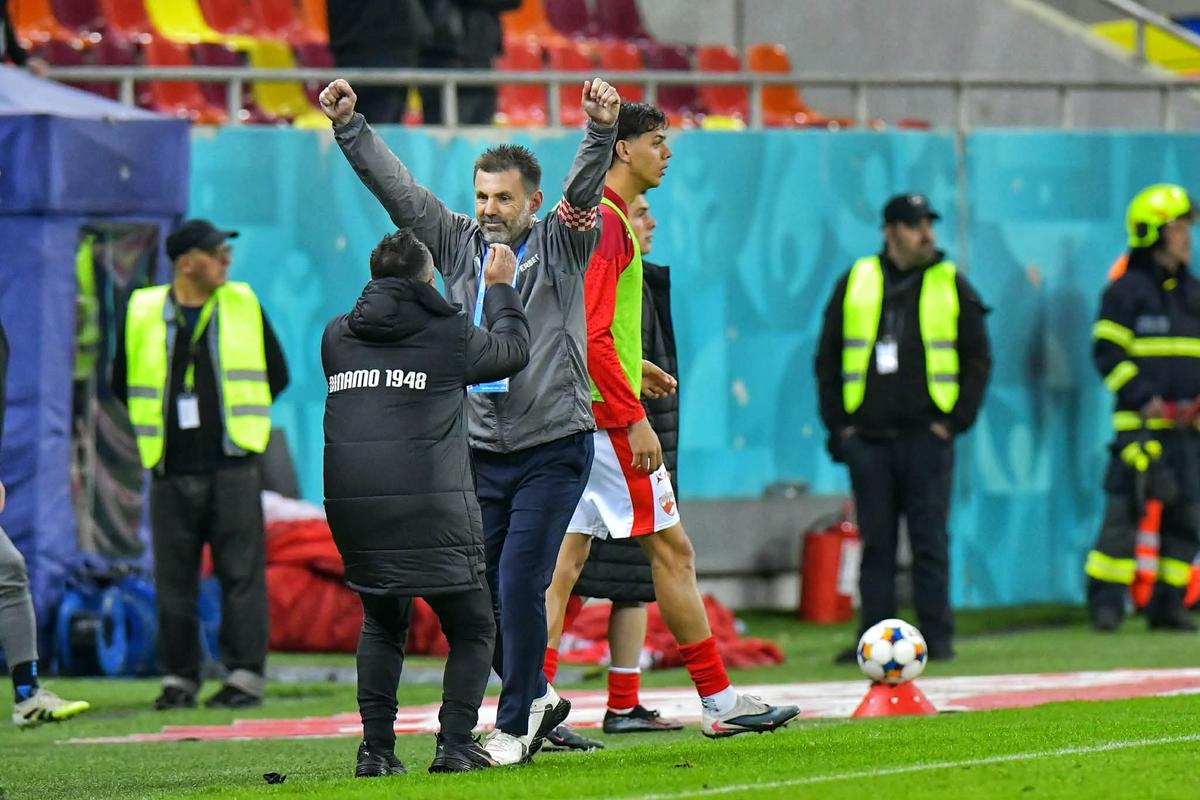 Ce s-a întâmplat la finalul meciului Dinamo - U Cluj » Imaginile surprinse la Arena Națională