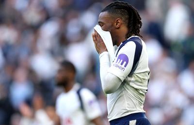 Coșmar fără sfârșit! Cu Radu Drăgușin rezervă, Tottenham a primit gol în minutul 90+5 și simte retrogradarea
