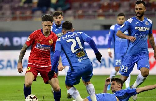 Potrivit studiului făcut de Institutul elvețian CIES Football Observatory, Chindia și Academica Clinceni dețin, neverosimil, cele mai bune procentaje ale partidelor câștigate la minimum trei goluri diferență, peste campioana CFR Cluj, Viitorul și FCSB
