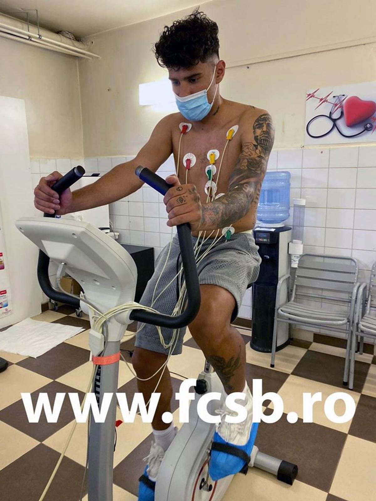 FCSB a efectuat vizita medicală » Control ca la carte pentru roș-albaștri