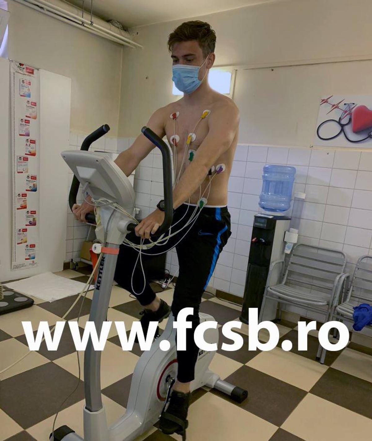 FCSB a efectuat vizita medicală » Control ca la carte pentru roș-albaștri