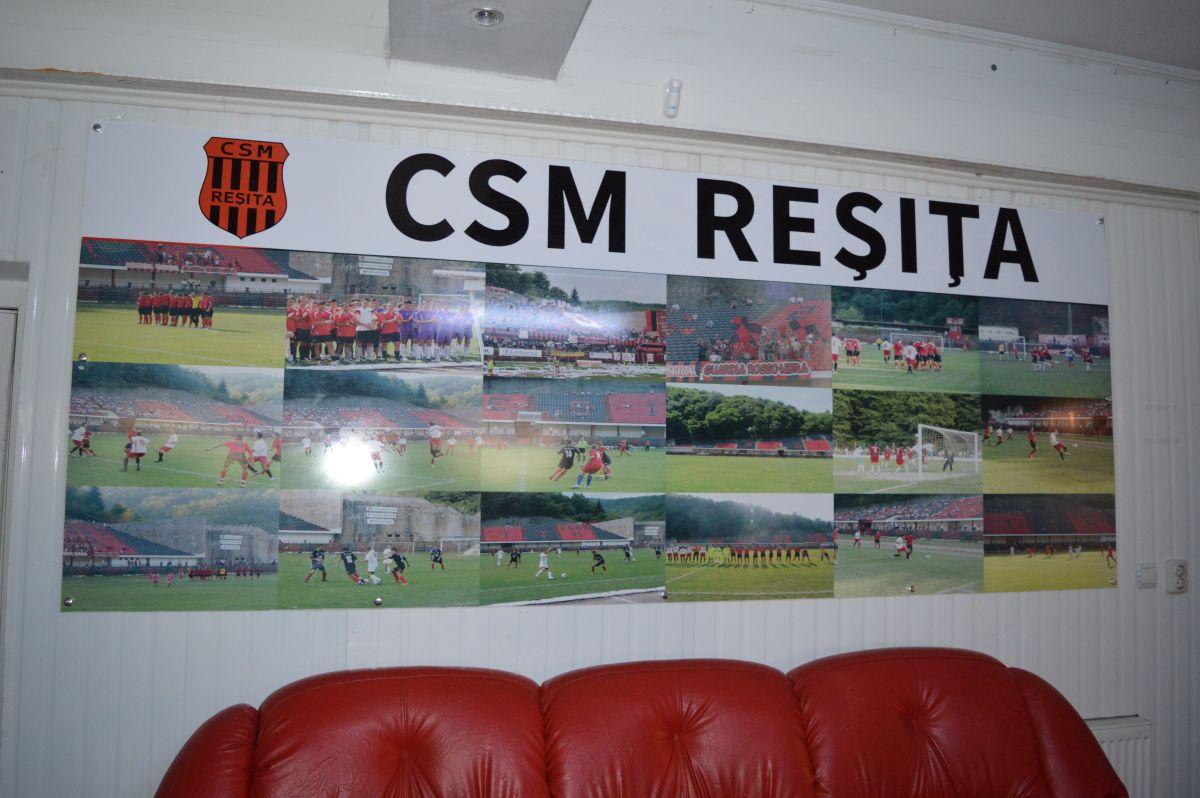 Plânge Valea Domanului » Stadionul „Mircea Chivu”, din Reșița, vechi de aproape un secol, își trăiește în uitare ultimii ani