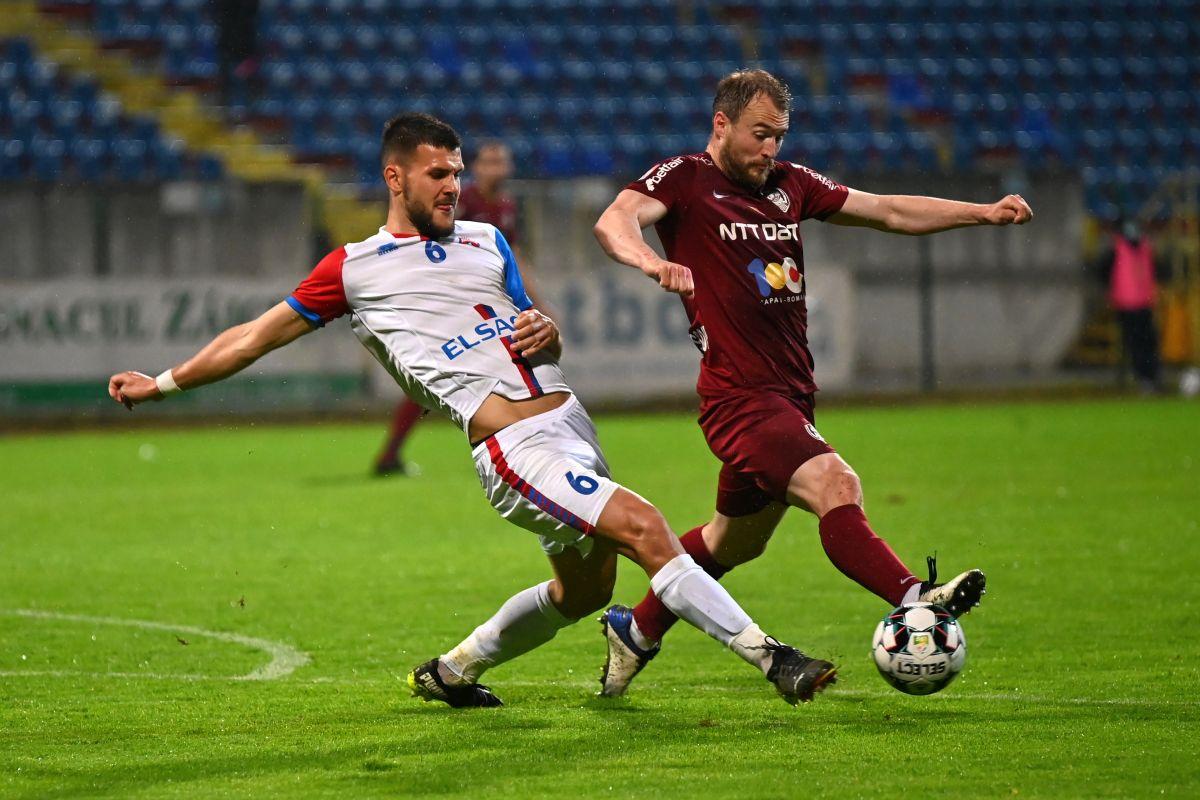 CFR Cluj, petrecere cu bere la Botoșani » Vergil Andronache, fostul „principal” al lui Becali, plonjon în vestiar 