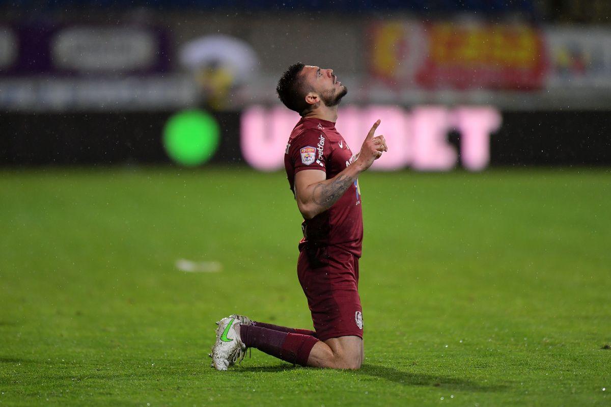 CFR Cluj, petrecere cu bere la Botoșani » Vergil Andronache, fostul „principal” al lui Becali, plonjon în vestiar 