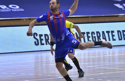 Accidentare horror pentru un jucător de la Steaua! Transportat cu elicopterul la Tg. Mureș