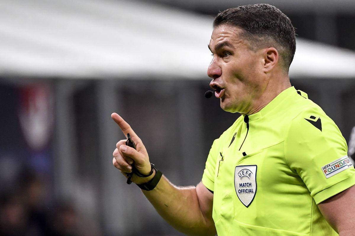 Cine este Istvan Kovacs, „centralul” care va arbitra finala Ligii Campionilor » Drumul dintr-un apartament din Carei, „șpaga” de 2 lei și debutul cu „roșu”