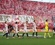 Decizie bizară în Sevilla - Juventus » VAR-ul a ratat un fault evident: „Dacă nu s-a schimbat regulamentul, trebuia penalty”