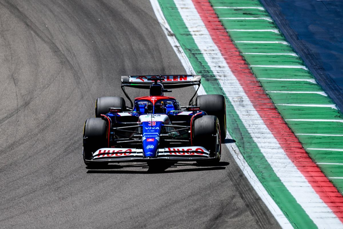 Max Verstappen este de neoprit! A bifat al optulea pole position consecutiv » Ferrari dezamăgește „acasă”