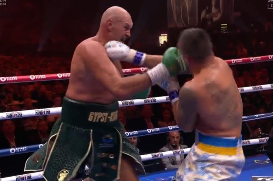 Oleksandr Usyk e campionul campionilor la categoria grea » Victorie printr-o decizie controversată în fața lui Fury! Urmează revanșa