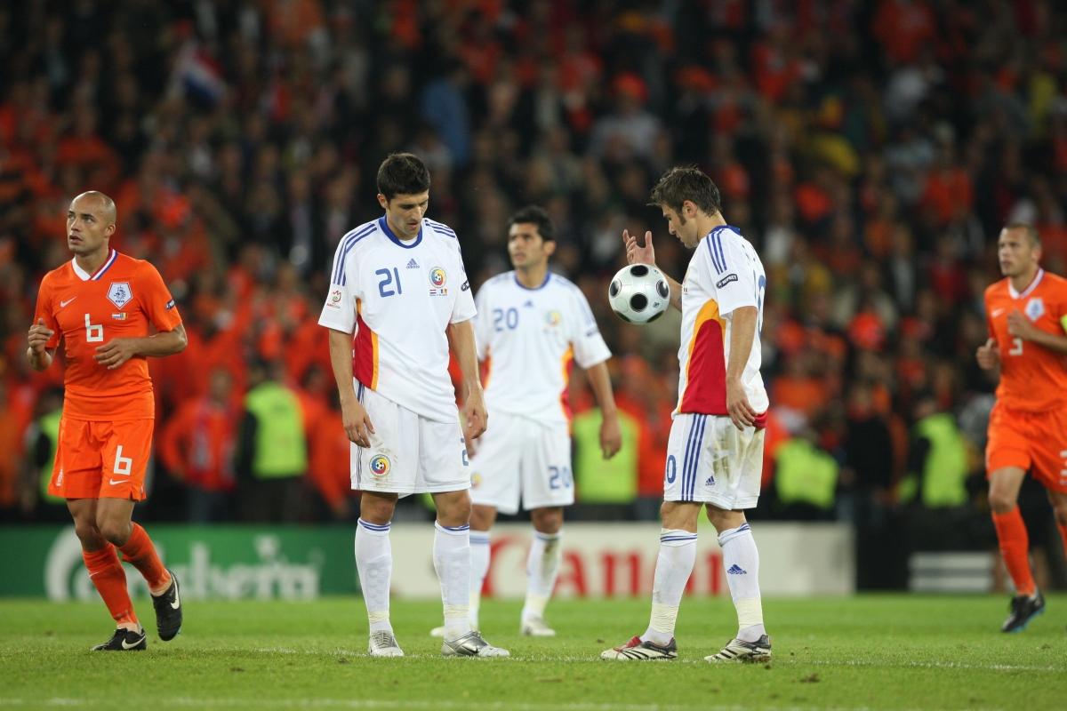 România la Euro 2008, în „Grupa morții” » Imaginile memorabile cu Cristi Chivu la imn, Adrian Mutu de la extaz la agonie, plus nedreptatea lui Ciprian Marica!