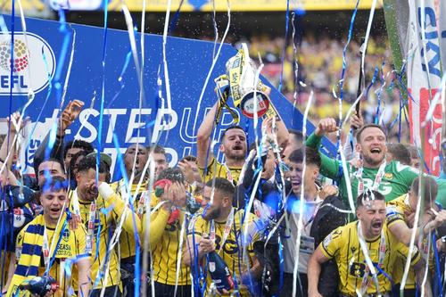 Oxford United sărbătorește promovarea în Championship. Sursă foto: Imago