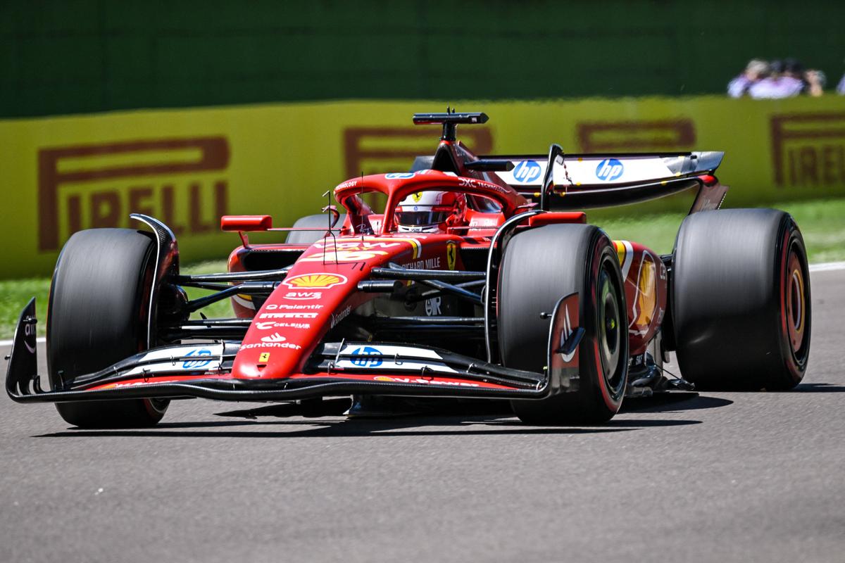 Max Verstappen este de neoprit! A bifat al optulea pole position consecutiv » Ferrari dezamăgește „acasă”