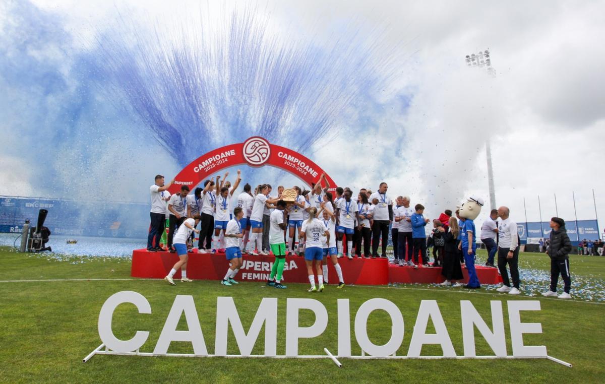 Trofeul de campioană este la Constanța » Au petrecut ca Inter