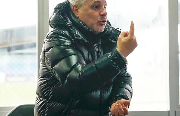 Șumudică s-a uitat la cifrele lui Mihai Stoica și i-a dat replica: „Nu mă impresionează cu nimic. MM, ai tăria și spune-o!”