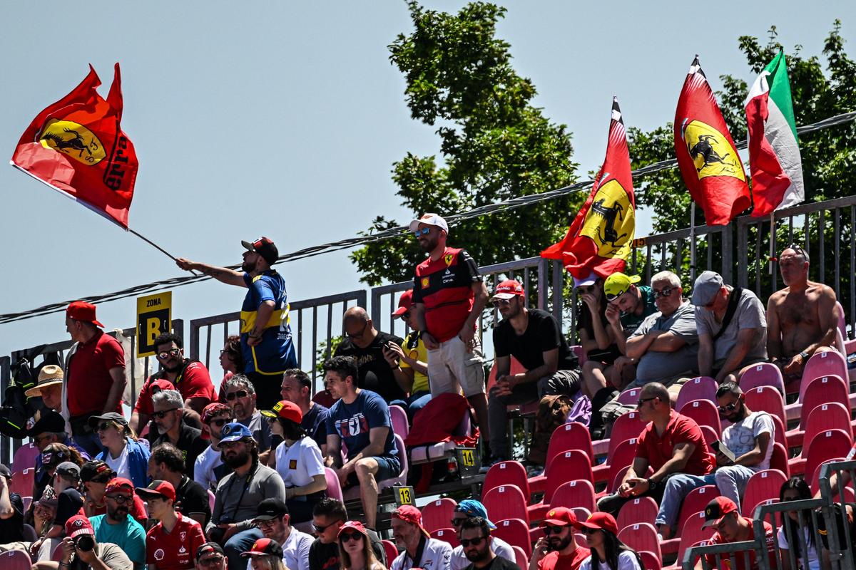 Max Verstappen este de neoprit! A bifat al optulea pole position consecutiv » Ferrari dezamăgește „acasă”