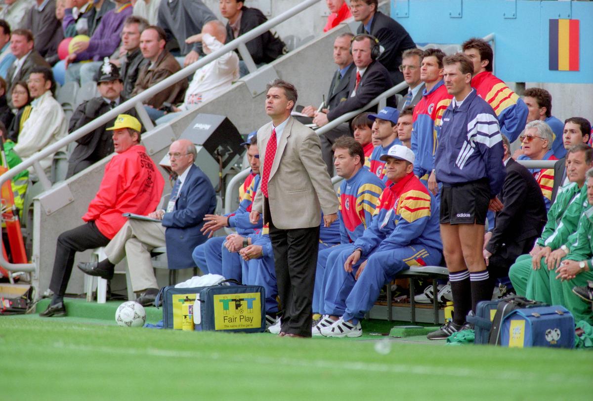 România la Euro 1996: am început prost, am încheiat în genunchi » Generația de Aur zdruncinată din temelii, acuze de blat și adio pentru Răducioiu