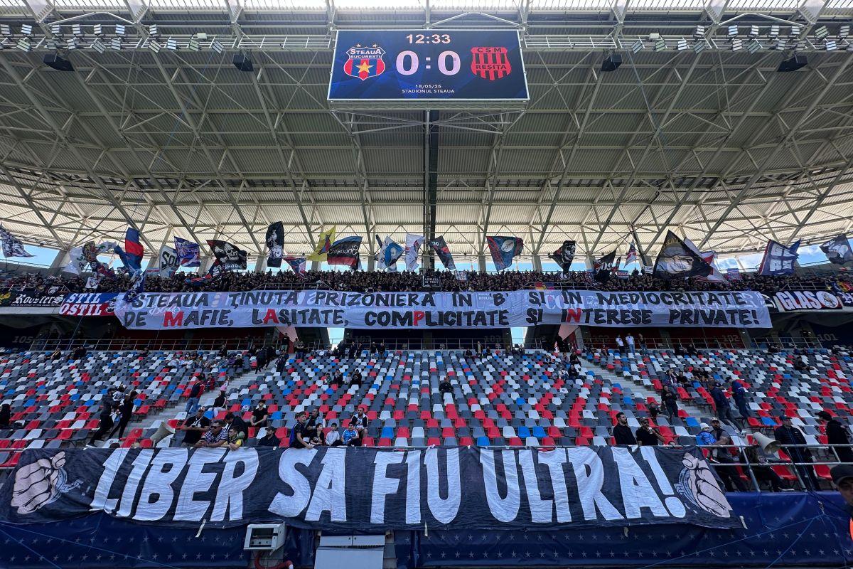 Steaua București - CSM Reșița, ultima etapă a play-off-ului din Liga 2: imagini din Ghencea