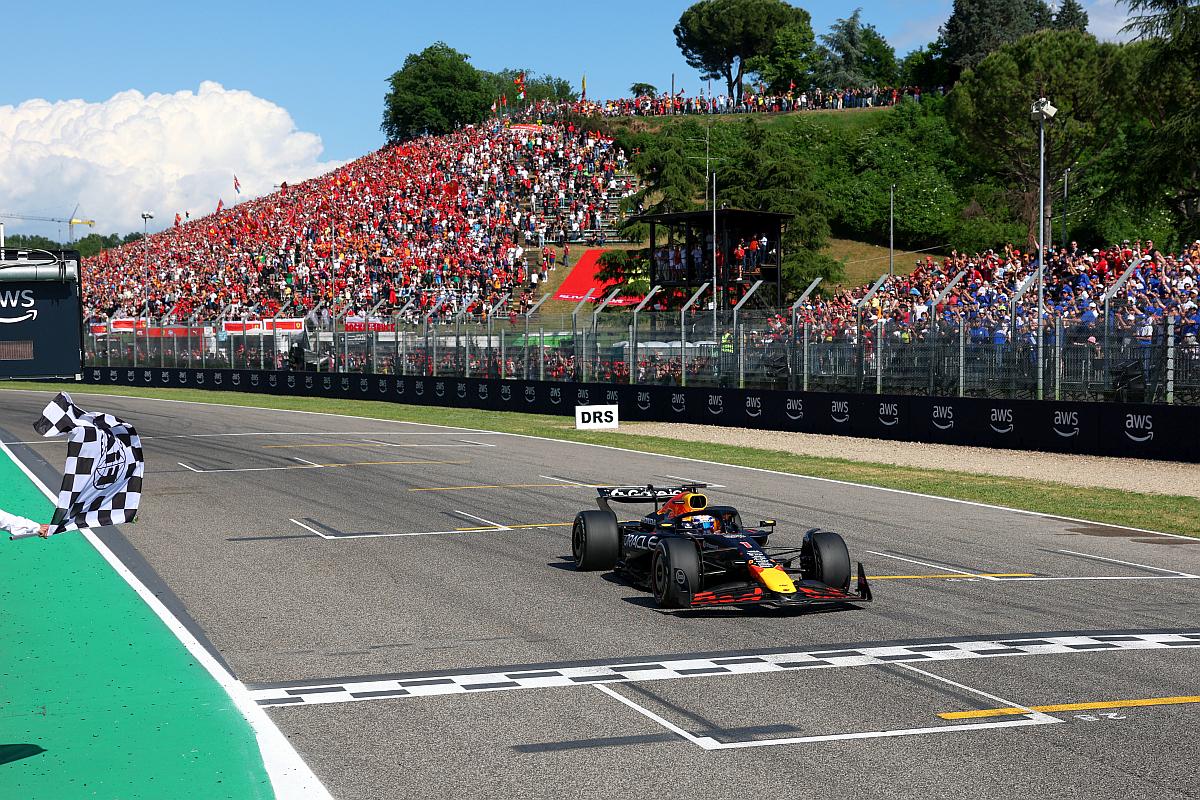Max Verstappen câștigă la Imola și reaprinde lupta pentru titlul la piloți!