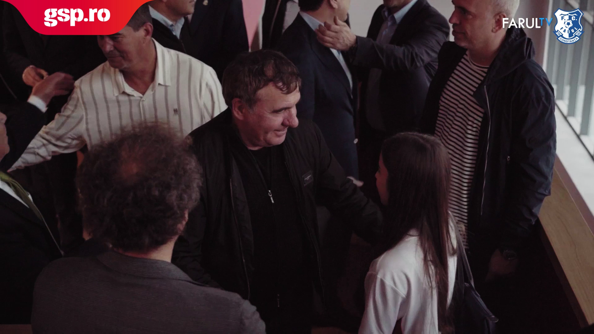 Imagini senzaționale cu Gheorghe Hagi și Gică Popescu în Turcia: cei doi au votat în turul II la Istanbul