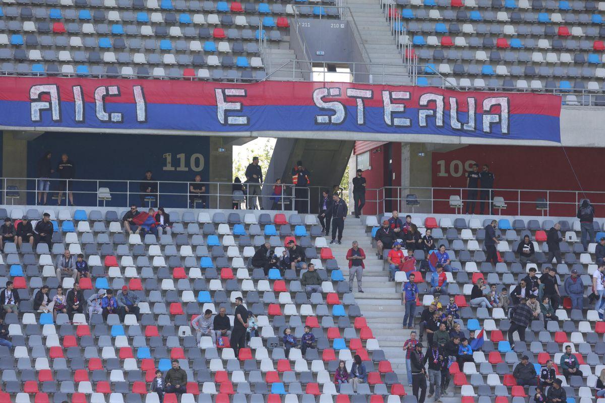 „Aici e Steaua!” » 3 detalii din Ghencea, de la Steaua - CSM Reșița: ce făcea Victor Pițurcă în lojă și cum arată la 69 de ani + mesajele ostile ale ultrașilor
