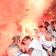 FCSB a sărbătorit câștigarea titlului de campioană. Foto: Răzvan Păsărică (sportpictures.eu)