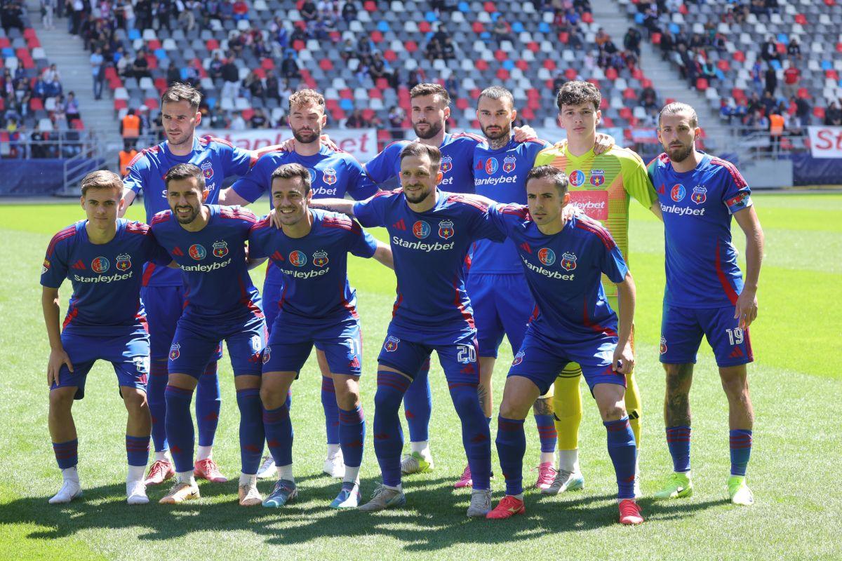 „Aici e Steaua!” » 3 detalii din Ghencea, de la Steaua - CSM Reșița: ce făcea Victor Pițurcă în lojă și cum arată la 69 de ani + mesajele ostile ale ultrașilor